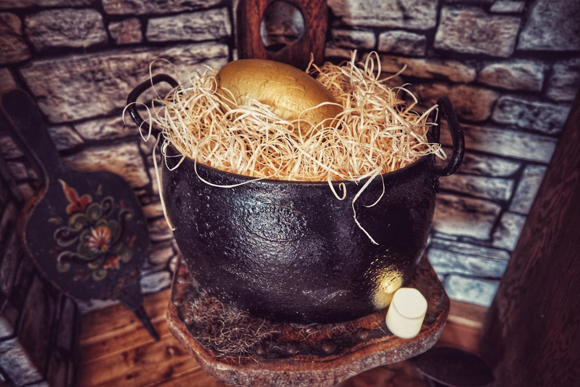 The Wizards Cauldron -Harry Potter Themed Villa Lewannick Exteriör bild